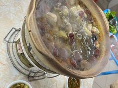 -广味炭炉鸡煲(宝业路分店)