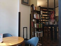 -良友书坊(安徽路店)