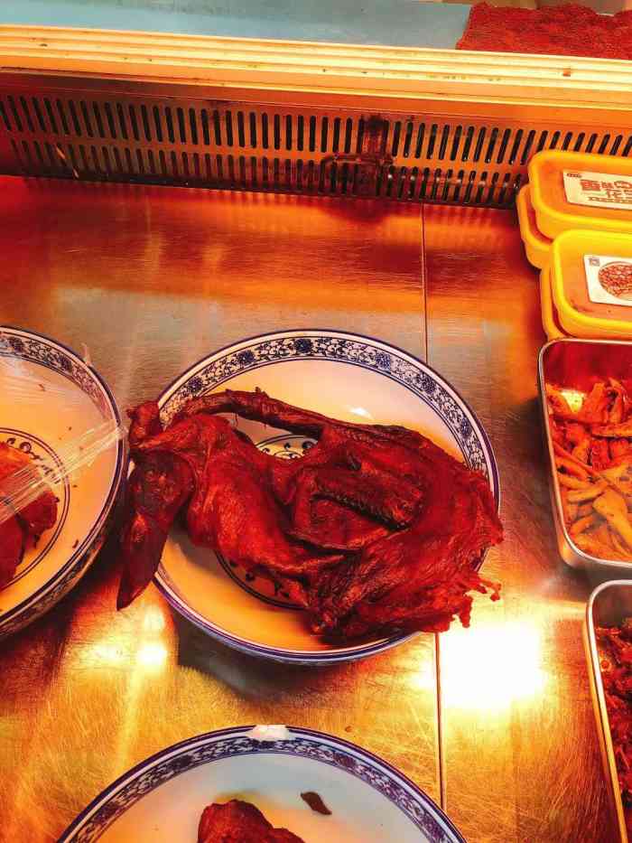 小皇鸭(渊明北路店)-"「鸭脖子」还顺便买了点鸭脖子,太辣了,辣.