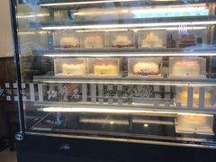 -红宝石·鲜奶小方·海派西点房(浦三店)