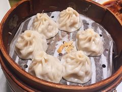 蟹粉小笼包-绿波廊(豫园店)