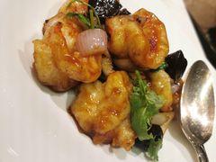 黑蒜大千虾球-北京四季酒店·采逸轩