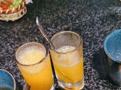 -湊湊火锅·茶憩(南京东路悦荟店)