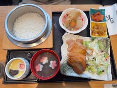 -味太助·银饭食堂(中华城店)