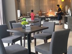 -如家精选酒店(苏州火车站万达广场地铁站店)