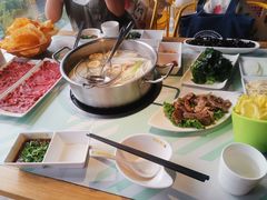 -花田煮鲜牛肉火锅(钟楼众汇店)