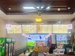 -钢阳酸菜红烧牛肉面(季乐路店)
