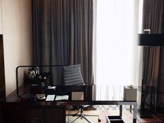 -广州天河希尔顿酒店