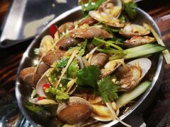 -蚝美人·生蚝海鲜烧烤(茶花园店)
