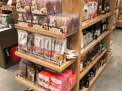 -诚品(信义店)