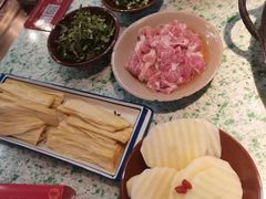 -鸿姐老火锅(疁城新天地店)