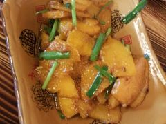 -富正毅三下锅·湘西韵味(天门山索道店)