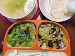 -爱的果实月嫂育婴师(世纪东方店)