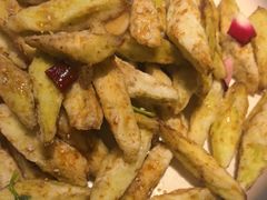 -八府香鸭·啫啫煲(华山路店)