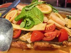 -令狐冲·炭烤活鱼(宝龙店)