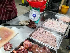 -标记美食新鲜猪杂(兴南大道店)
