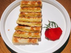 大黄黏米饼-奉天小馆·非遗东北菜(沈阳万象城店)