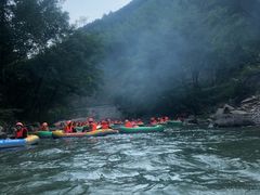 -雅鲁激流探险漂流