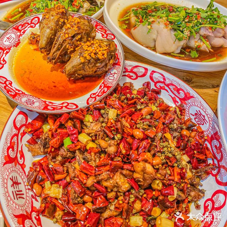 成都探店 | 王婆婆老妈蹄花