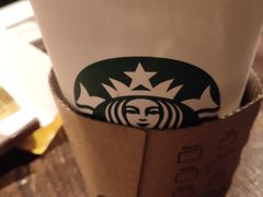 -星巴克(西藏路店)