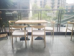 -蜜蜂小象·榴莲千层蛋糕(时代汇11栋店)