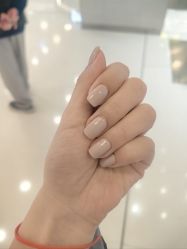 -悦指间美甲美睫