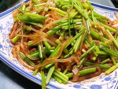 香芹炒粉条-燕北云山·农家菜·灶台鱼(密云溪翁庄店)