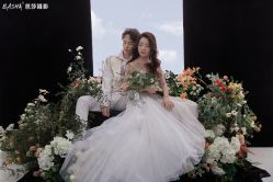 -芭莎视觉婚纱摄影(花溪店)