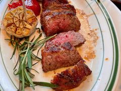 炙烤厚切澳洲M5和牛排-卡朋西餐(宝安大仟里店)