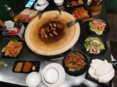 -冰冰龙虾·江湖菜·花园江景餐厅