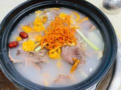 -九寨沟特色牦牛肉汤锅