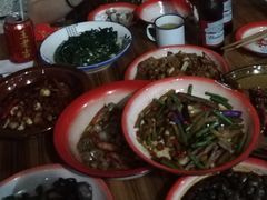 -老三样·美食研究中心(世贸路店)