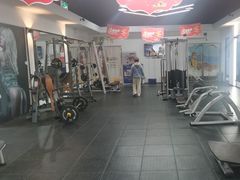 -健变健身俱乐部(前海天虹商场店)