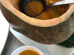 -大树下海鲜饭店