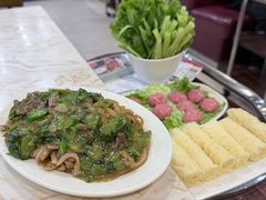 -粤潮牛肉火锅店(江南大道店)