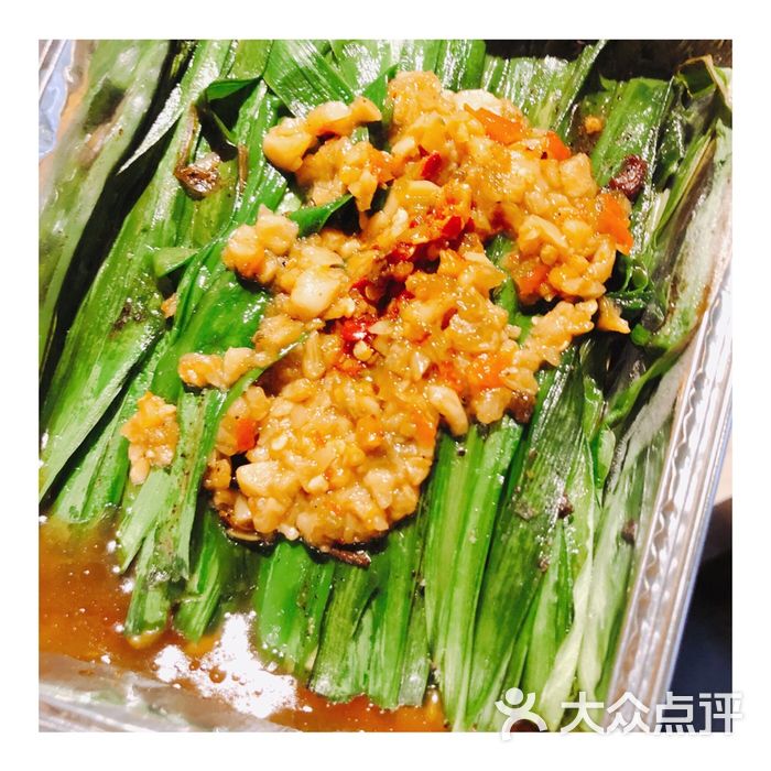 丰茂烤串l羊肉现穿才好吃 锡纸盒烤韭菜
