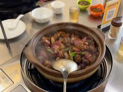 -胡须佬鸡煲四季火锅店(石厦西村直营店)