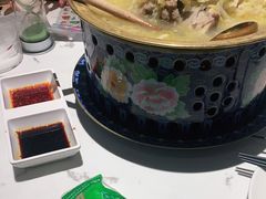 -关东小磨东北菜(漕河泾印象城店)