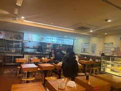 -刘记羊汤·烧饼夹肘子