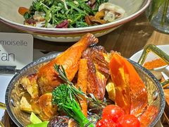 用心特色香草烤鸡-ROIIN用心(杭州首店)
