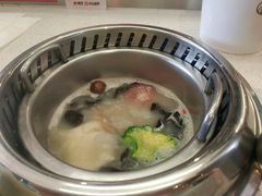 -龍歌自助小火锅(市南金茂湾店)
