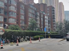 -星巴克(北京西大望路温特莱店)