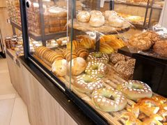 -85度C(生甜甜圈研究工坊·上海平凉店)