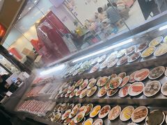 -罗二娘·鲜切牛自助火锅(罗湖东门步行街店)