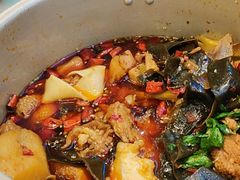 -晓彭肥肠鸡·泡椒鸡火锅(水木天地店)