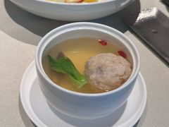 清炖狮子头-悦融琥珀·京鲁菜·海味珍品(西单店)
