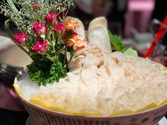 -行家海鲜火锅酒家(静安寺店)