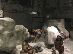 -房山世界地质公园博物馆