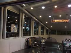 -六合夜市