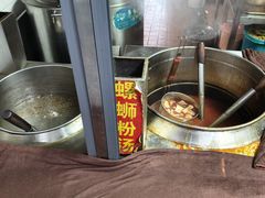 -凤张螺蛳粉·爽口粉(跃进路总店)